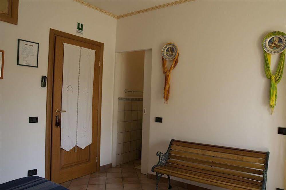 B&B Giuseppe Verdi Catania-Fontanarossai nemzetközi repülőtér Kültér fotó