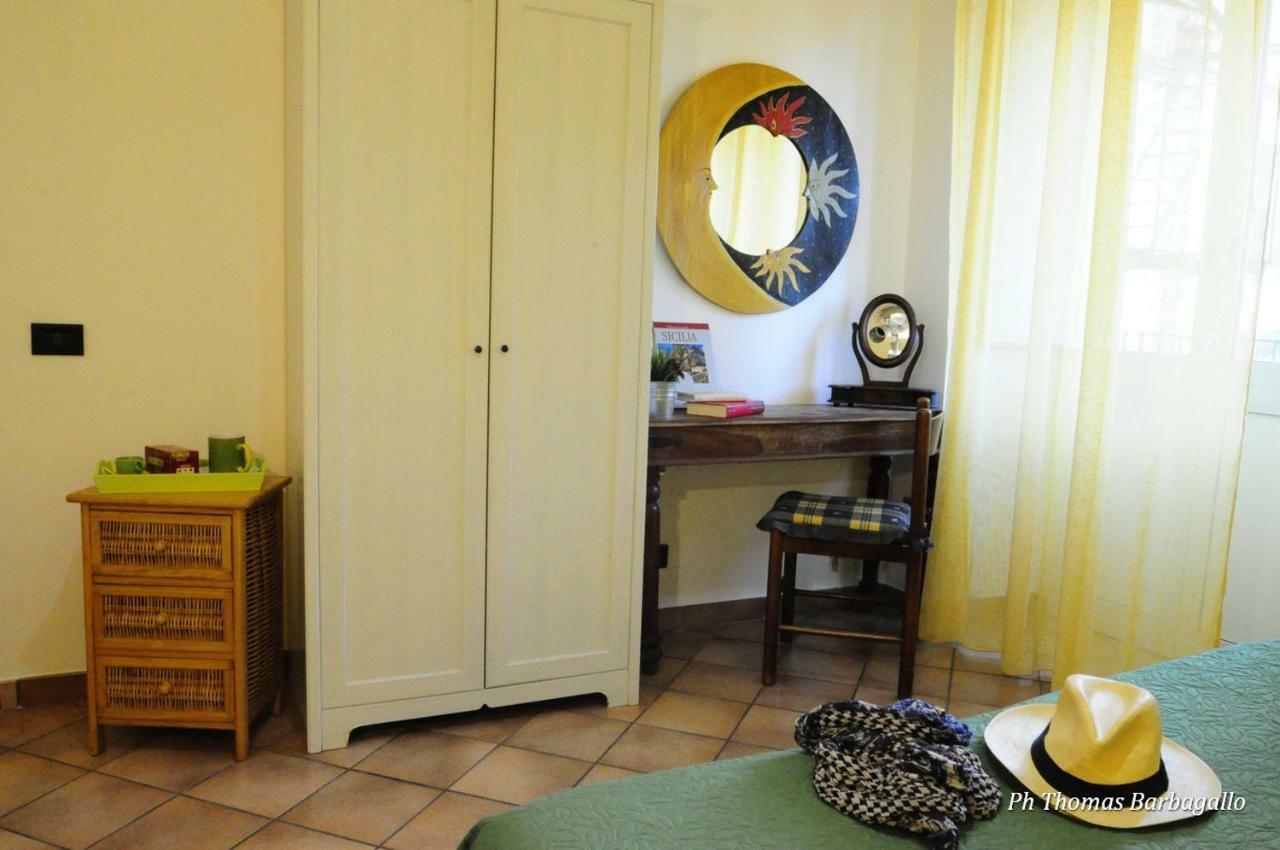B&B Giuseppe Verdi Catania-Fontanarossai nemzetközi repülőtér Kültér fotó